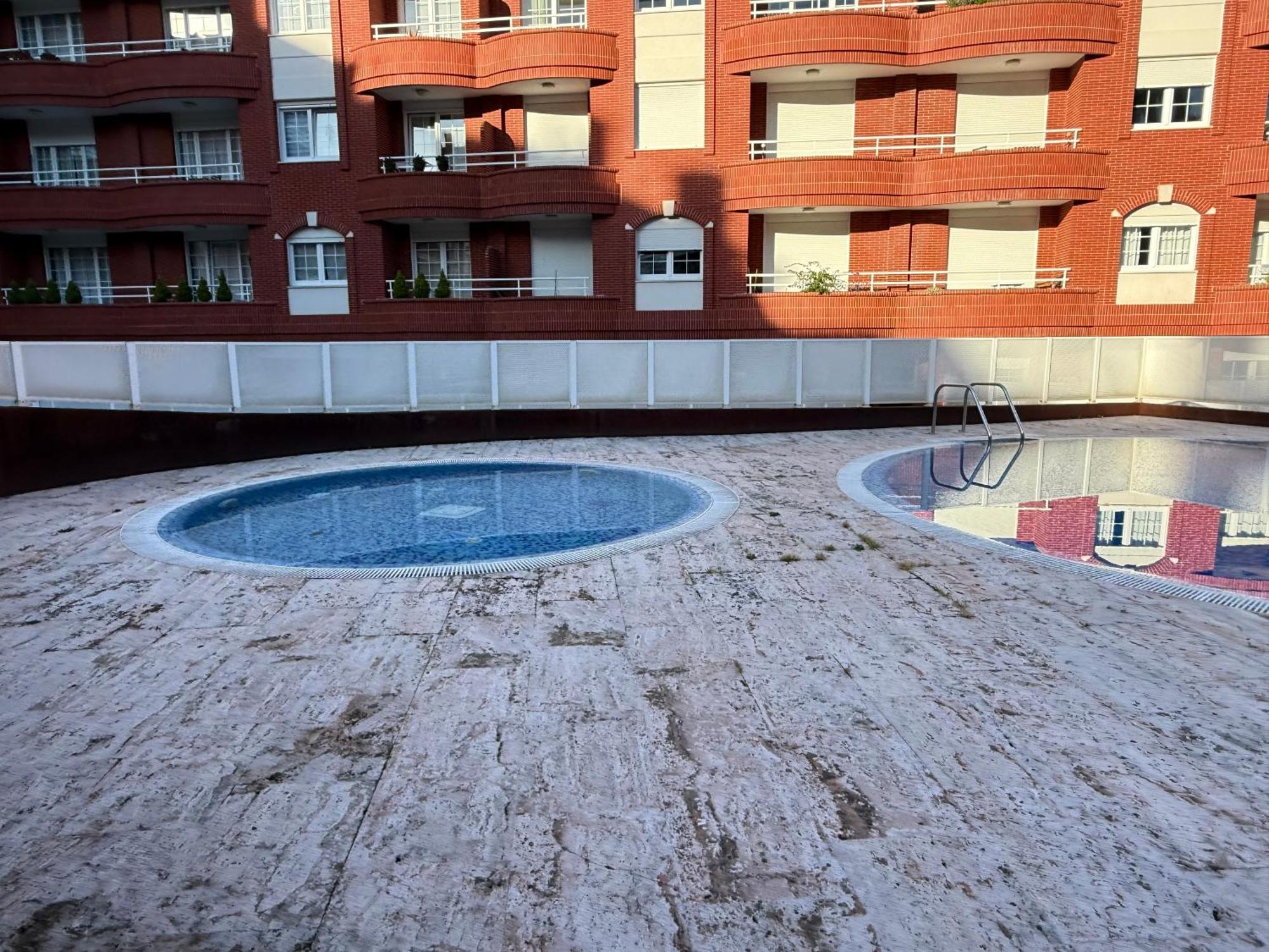 Castro Holidays - Centrico Piscina Urbanizacion Garaje Gratis 카스트로우르디알레스 외부 사진